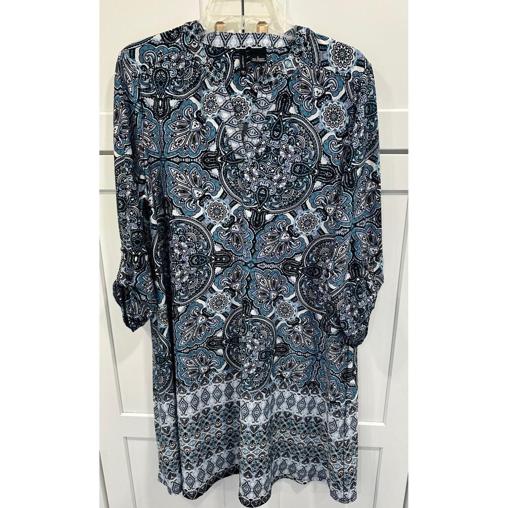 New Directionsβ Blue Paisley Medallion Shift Dress Womens Large